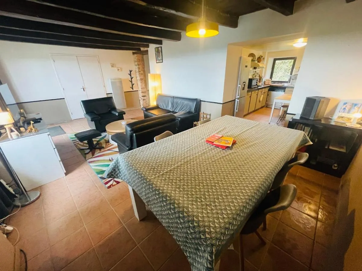 Maison Au Calme Pour 7 Personnes La Chapelle-de-Brain