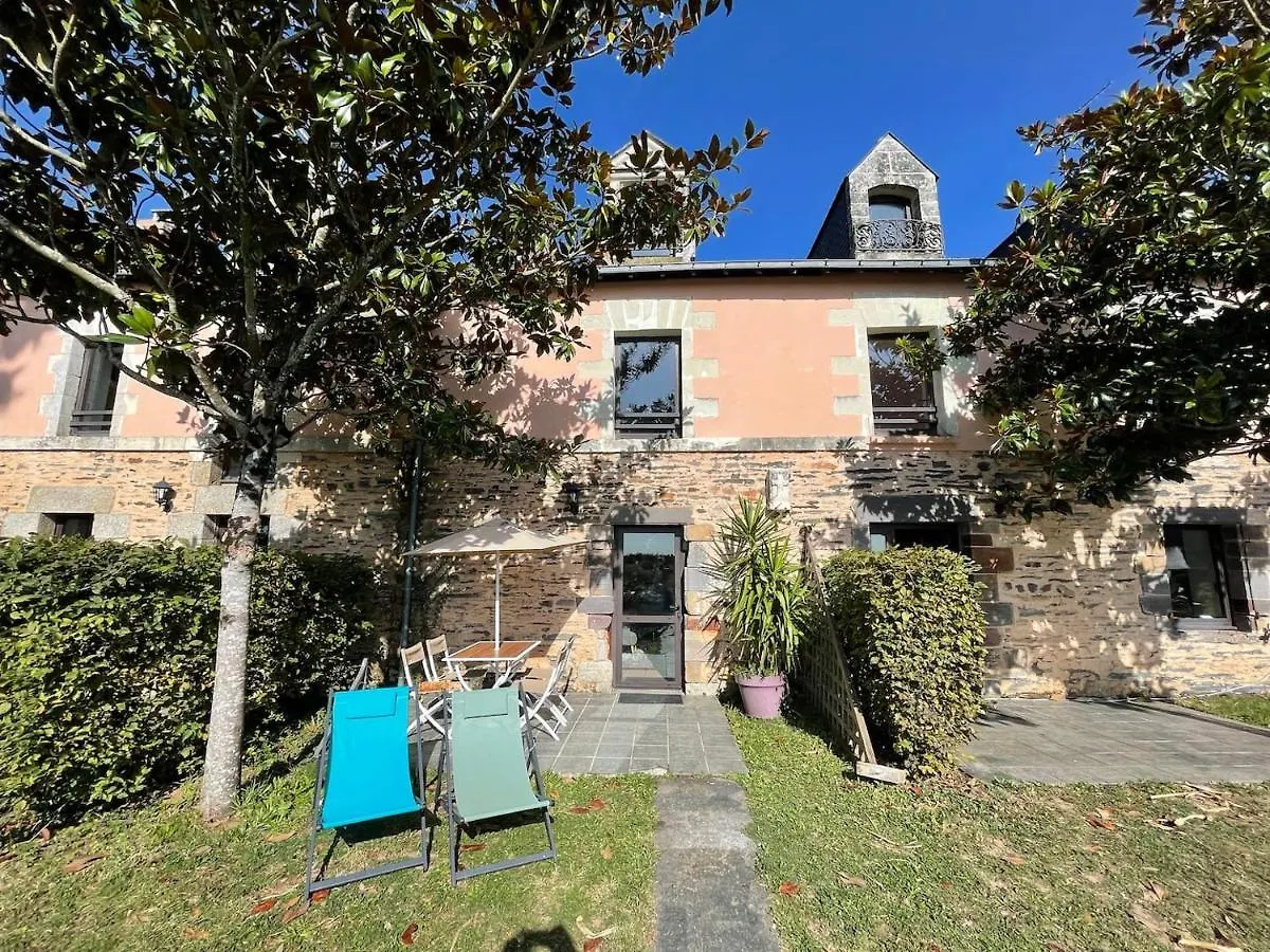 Holiday home Maison Au Calme Pour 7 Personnes La Chapelle-de-Brain France